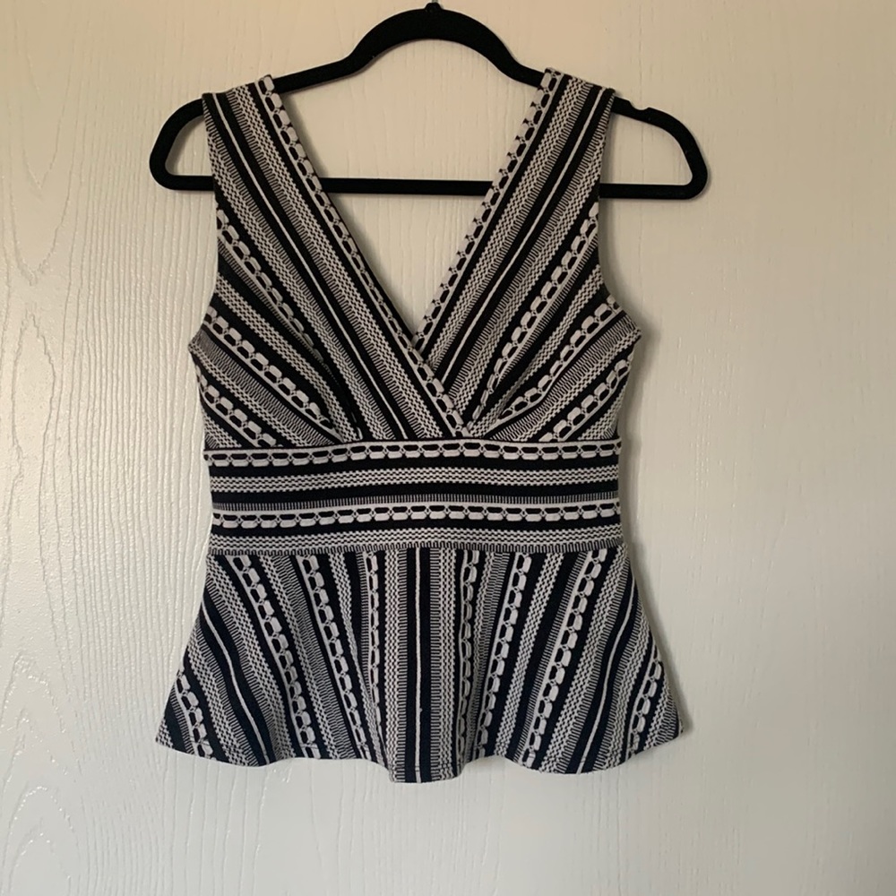 ANTHROPOLOGIE TOP